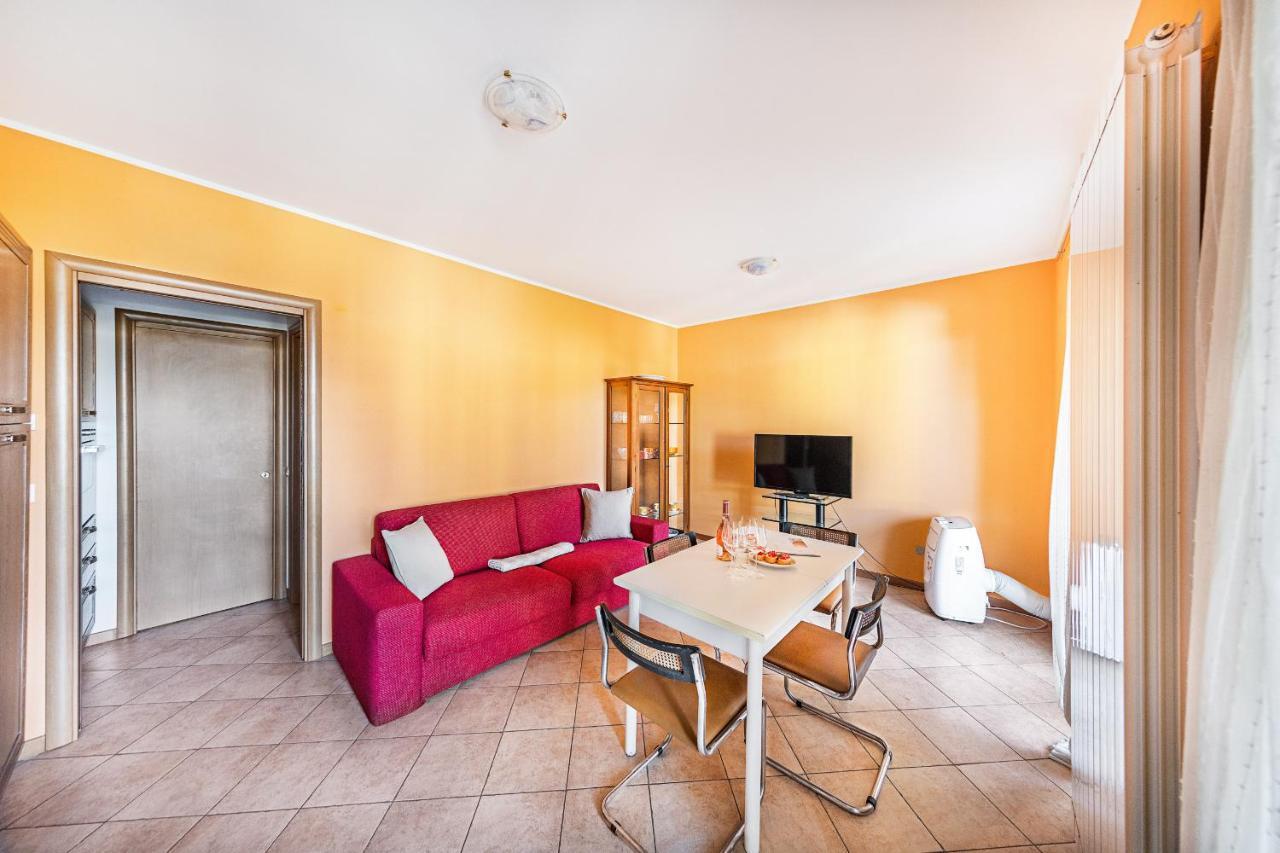 Annamaria 9 Apartment By Wonderful Italy 시르미오네 외부 사진